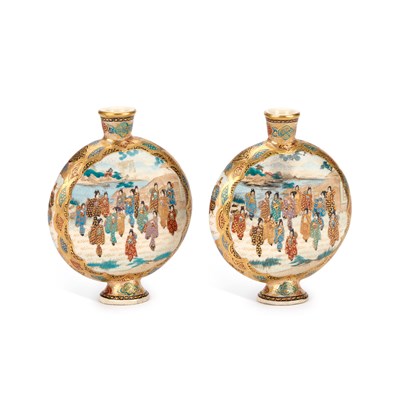 Lot 174 - A PAIR OF JAPANESE SATSUMA MOONFLASKS
