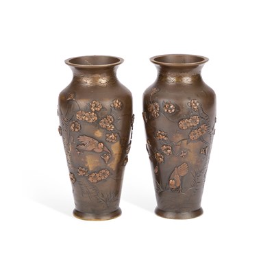 Lot 180 - A PAIR OF JAPANESE BRONZE VASES
