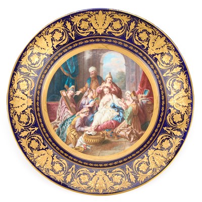 Lot 116 - A LARGE SOFT-PASTE CHARGER