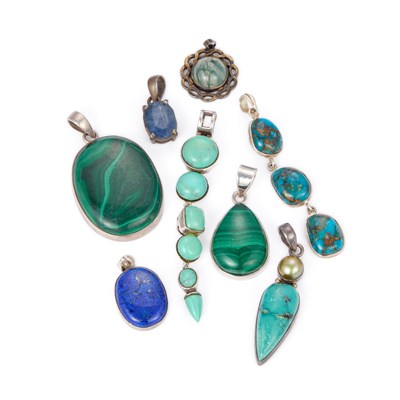 Lot 743 - A GROUP OF GEM-SET PENDANTS