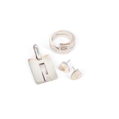 Lot 701 - GUCCI, A GROUP OF SILVER JEWELLERY
