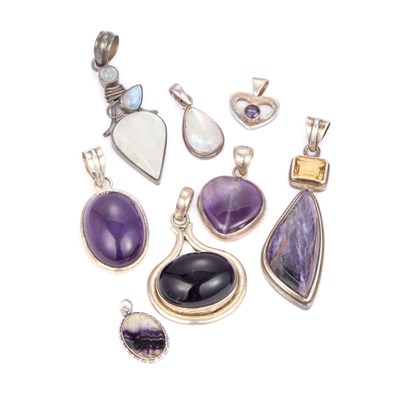 Lot 751 - A GROUP OF GEM-SET PENDANTS