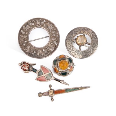 Lot 666 - A GROUP OF CELTIC DESIGN BROOCHES