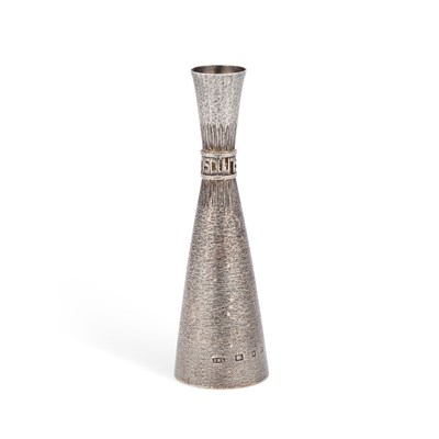 Lot 108 - A MODERNIST SILVER STEM VASE