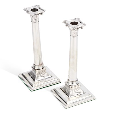 Lot 540 - A PAIR OF GEORGE III SILVER CANDLESTICKS
