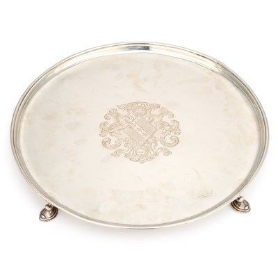 Lot 229 - A LARGE GEORGE II SILVER SALVER