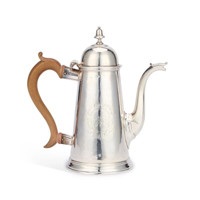 Lot 240 - A GEORGE I SILVER COFFEE POT
