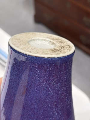 Lot AN 18TH CENTURY CHINESE FLAMBE-GLAZED PORCELAIN MEIPING VASE