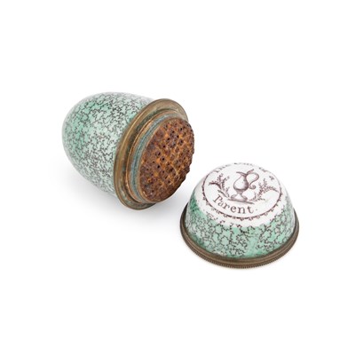 Lot 773 - AN 18TH CENTURY SOUTH STAFFORDSHIRE ENAMEL NUTMEG GRATER