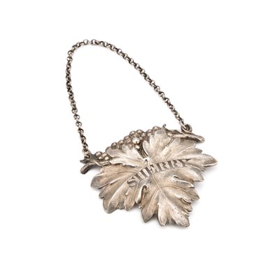 Lot 171 - A GEORGE IV SILVER WINE LABEL