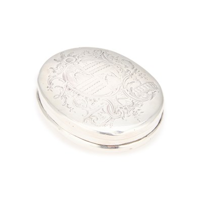 Lot 243 - A GEORGE I SILVER TOBACCO BOX