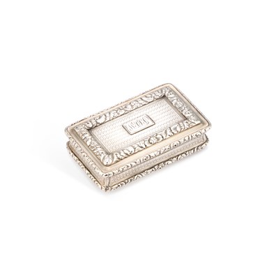 Lot 201 - A GEORGE IV SILVER SNUFF BOX