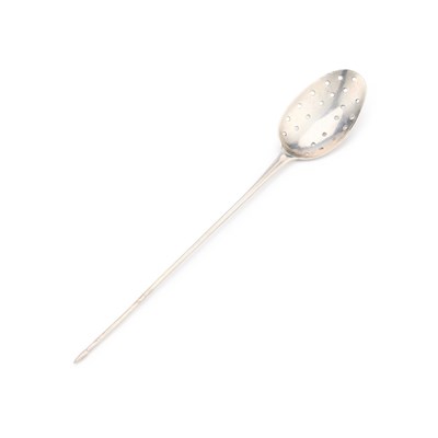 Lot 232 - A GEORGE II SILVER MOTE SPOON