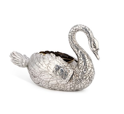 Lot 98 - A LARGE GERMAN SILVER SWAN PLANTER
