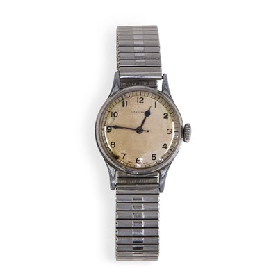 Lot 250 - A GENTS LONGINES BRACELET WATCH