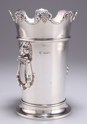 Lot 1464 - A GEORGE V SILVER VASE OR BOTTLE HOLDER