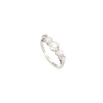 Lot 730 - AN OLD-CUT DIAMOND FIVE STONE RING