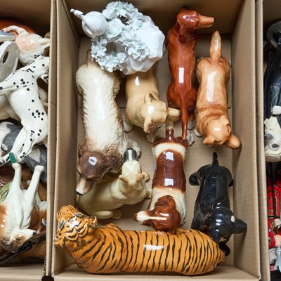 Lot 48 - A BOX OF ANIMAL MODELS