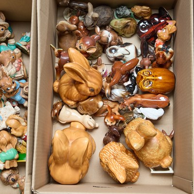 Lot 50 - A BOX OF ANIMAL MODELS