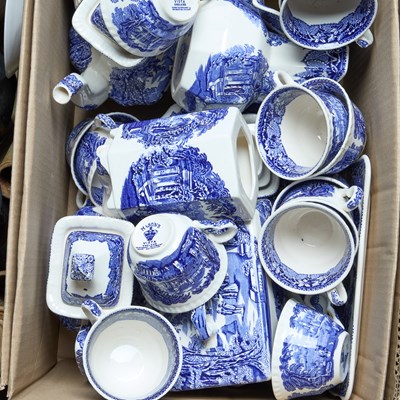 Lot 78 - A BOX OF MASON'S VISTA BLUE AND WHITE POTTERY