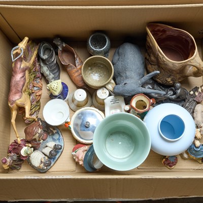 Lot 95 - TWO BOXES OF CERAMICS