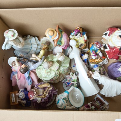 Lot 184 - A BOX OF FIGURES INCLUDING ROYAL DOULTON AND CONTINENTAL PORCELAIN