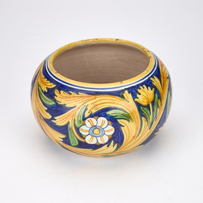 Lot 78 - AN ITALIAN MAIOLICA BOWL