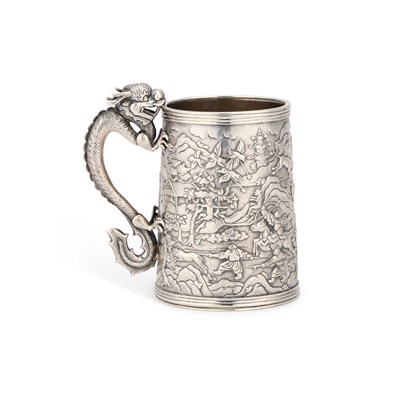 Lot A FINE 19TH CENTURY CHINESE SILVER MUG