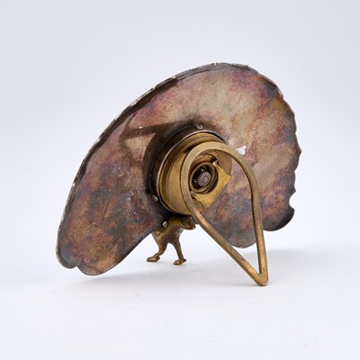 Lot 316 - AN EARLY 20TH CENTURY SWISS SILVER AND ENAMEL STRUT CLOCK