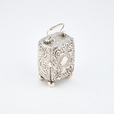 Lot 494 - A LATE VICTORIAN SILVER CARRIAGE CLOCK