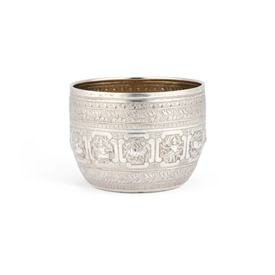 Lot A VICTORIAN SILVER 'BURMESE' BOWL
