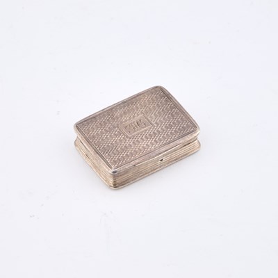 Lot 488 - AN EARLY VICTORIAN SILVER VINAIGRETTE