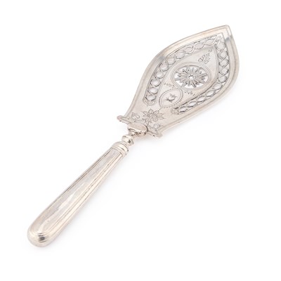 Lot CORK: AN IRISH PROVINCIAL SILVER FISH SLICE
