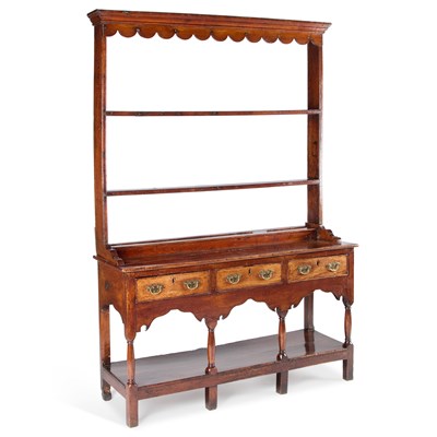 Lot 306 - AN 18TH CENTURY OAK DRESSER AND RACK