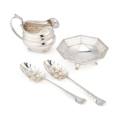 Lot A GROUP OF SILVER