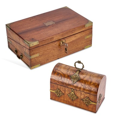 Lot 1079 - A VICTORIAN HUNGARIAN ASH DOME-TOP STATIONERY BOX