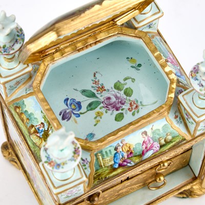 Lot 738 - A CONTINENTAL ENAMEL TABLE CABINET