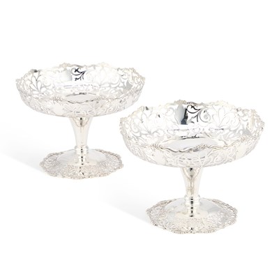 Lot A PAIR OF EDWARDIAN SILVER TAZZAS