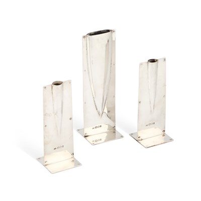 Lot A SET OF THREE ELIZABETH II SILVER VASES