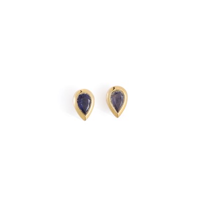 Lot A PAIR OF 9 CARAT GOLD TANZANITE EARRINGS