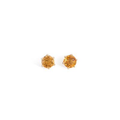 Lot 691 - A PAIR OF CITRINE EARRINGS