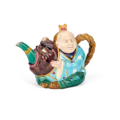 Lot A MAJOLICA 'CHINAMAN' TEAPOT