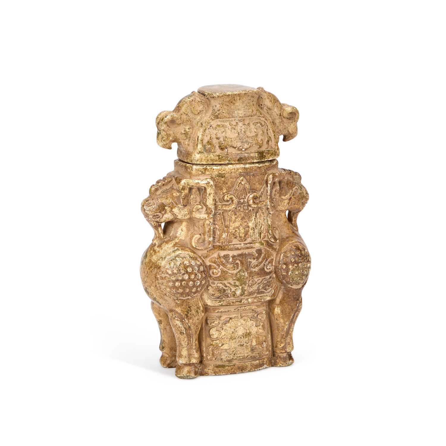 Lot A CHINESE CERAMIC JAR AND COVER