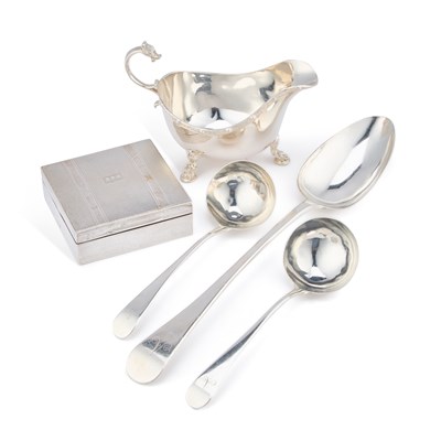 Lot 452 - A GROUP OF SILVER