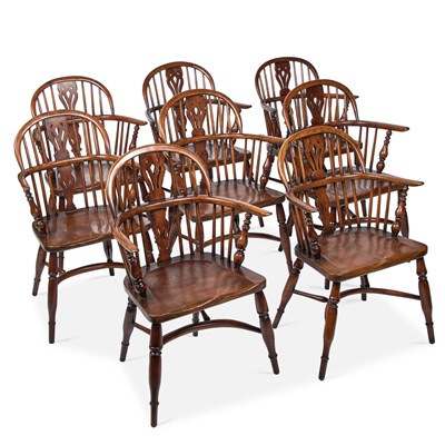 Lot 342 - A GOOD SET OF EIGHT PERIOD STYLE YEW WOOD AND ELM WINDSOR CHAIRS