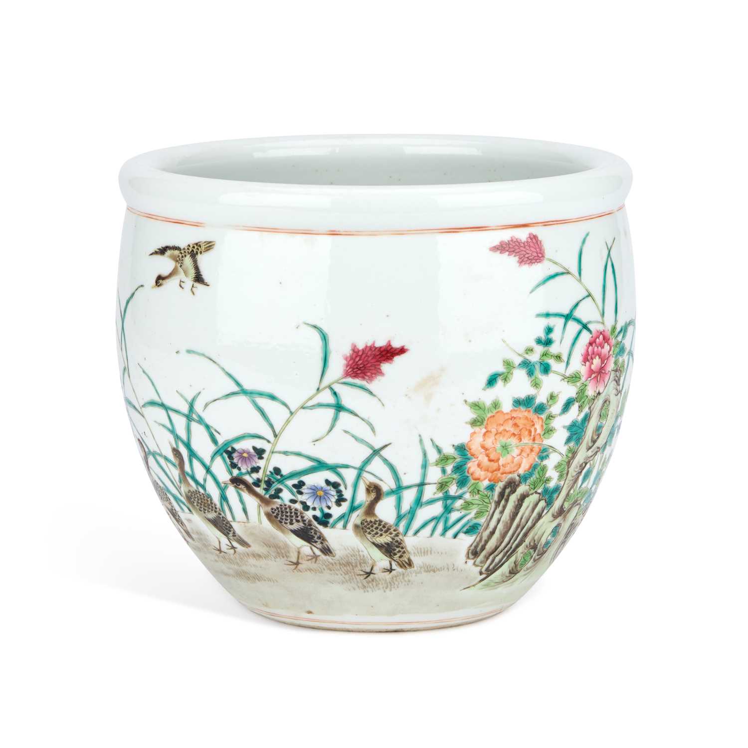 Lot 633 - A CHINESE FAMILLE ROSE PORCELAIN JARDINIÈRE