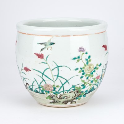 Lot 633 - A CHINESE FAMILLE ROSE PORCELAIN JARDINIÈRE