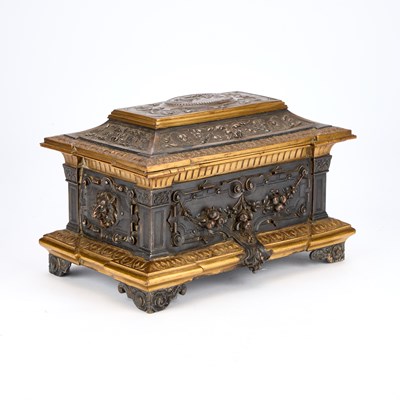 Lot 238 - A MID-19TH CENTURY FRENCH ELECTROTYPE CASKET