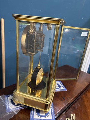 Lot 951 - A RARE EARLY 20TH CENTURY ELECTRIC FOUR-GLASS MANTEL CLOCK