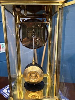 Lot 951 - A RARE EARLY 20TH CENTURY ELECTRIC FOUR-GLASS MANTEL CLOCK